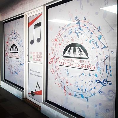 Foto 1 de Academia de Música Patricia Logroño