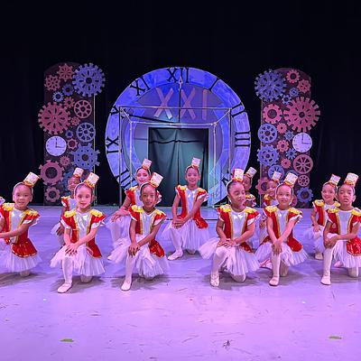 Foto 1 de Escuela de Danza Rosa America