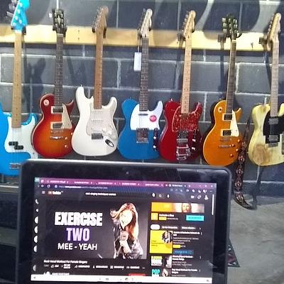 Foto 1 de Guitar Depot