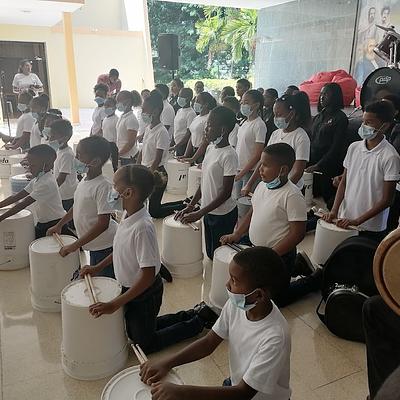 Foto 1 de Fundarmoniartes Fundación Vive Armonía a través de las Artes