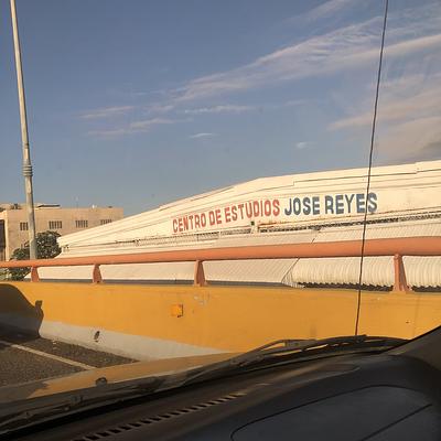 Foto 1 de Centro de Estudios José Reyes