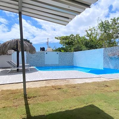 Foto 1 de Lowys Pool
