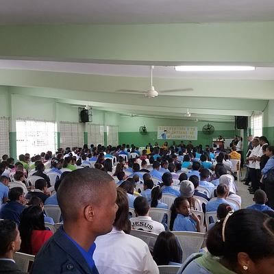 Foto 1 de Escuela Anacaona Almonte