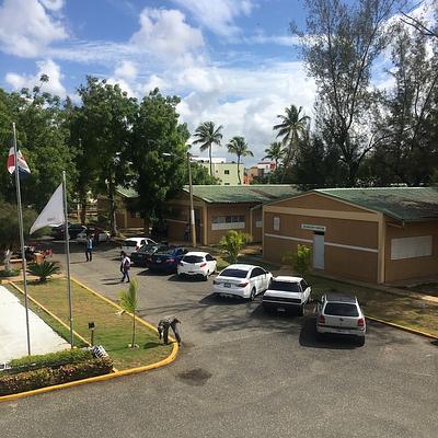 Foto 1 de Escuela Profesional de las Fuerzas Armadas y la Policía Nacional - San Pedro de Macorís