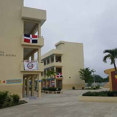 Foto 1 de Escuela María Natividad Batista Batista