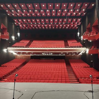 Foto 1 de Teatro Nacional Eduardo Brito