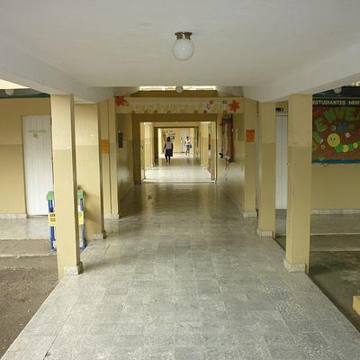 Foto 1 de Escuela José Armando Bermúdez