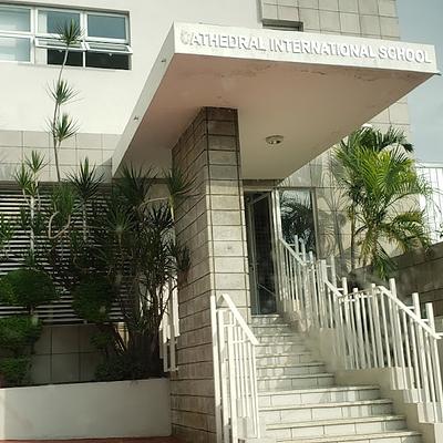 Foto 1 de Cathedral International School