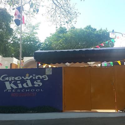 Foto 1 de Growing Kids Pre - School
