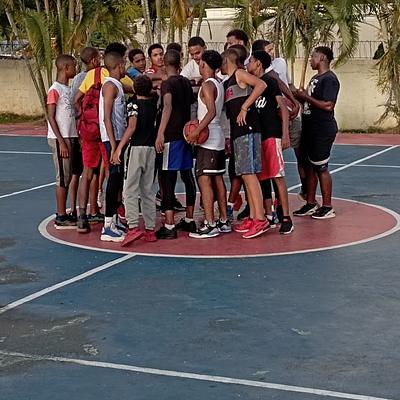 Foto 1 de Academia de Baloncesto STALIN MORALES A.S.M.