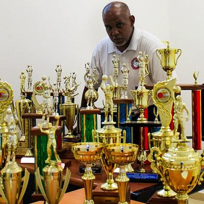 Foto 2 de Academia de Carlos Banks