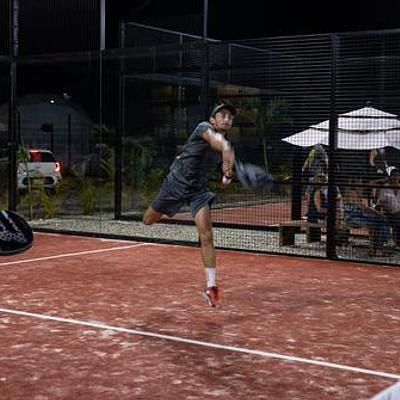 Foto 2 de Point Racket Club & Academy