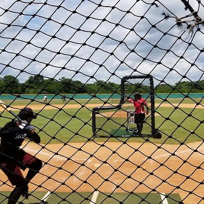 Foto 1 de Academia de baseball Nube
