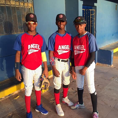 Foto 1 de Academia de Béisbol Ángel Perez